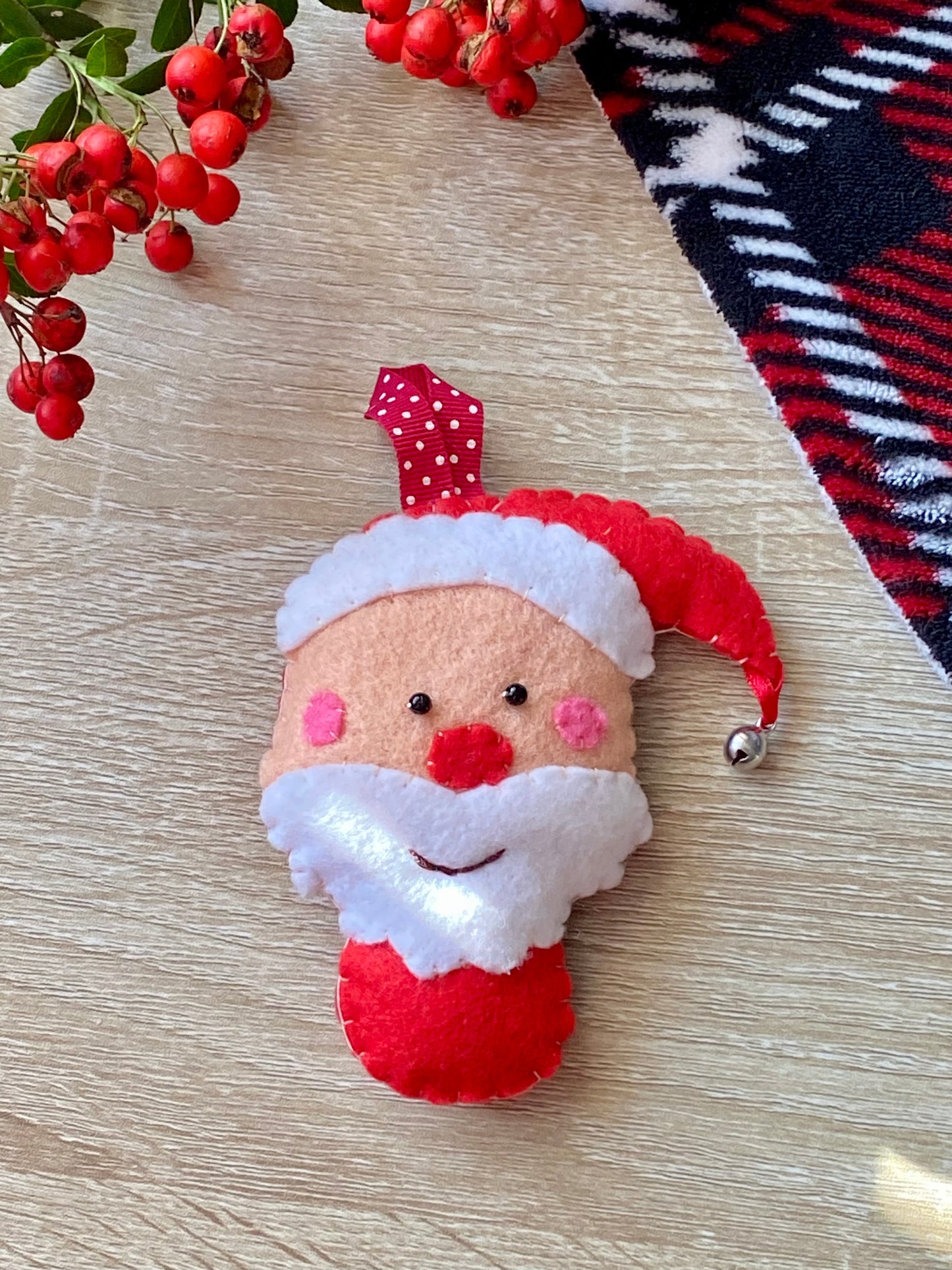 Make-Your-Own-Kit Christmas Gang Felt